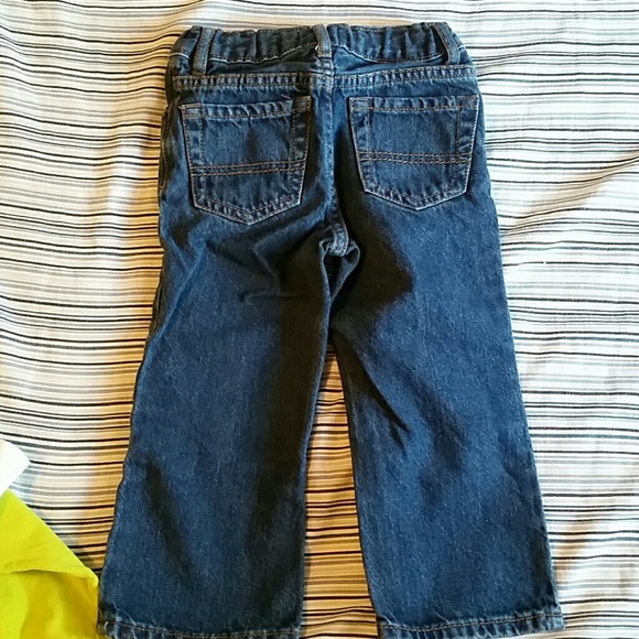 18-24mo.Gap long sleeve tee & CP 2T jeans - Picture 3 of 6
